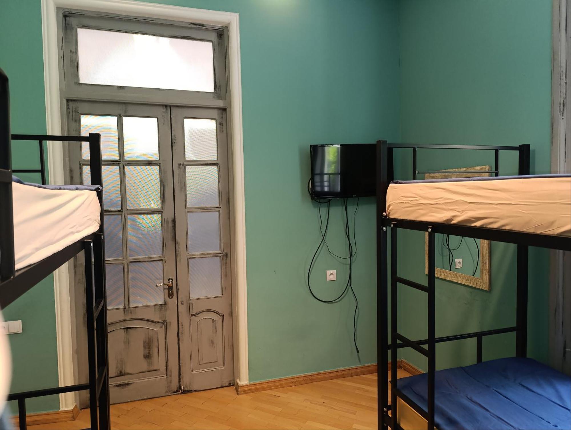 J Square Hostel Tbilisi Exteriér fotografie
