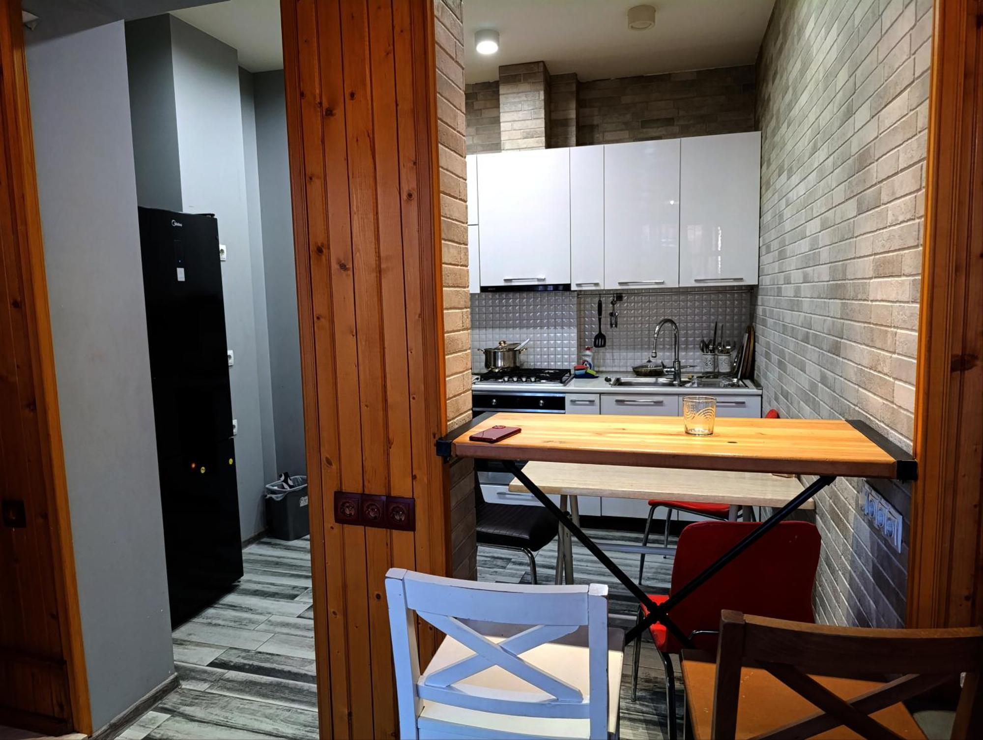 J Square Hostel Tbilisi Exteriér fotografie